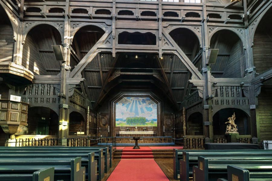 Kiruna kyrka interiör (2021). Foto: Darypusk Tahmasebi, Norrbottens museum