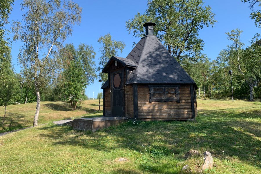 Grillkåta i Järnvägsparken.